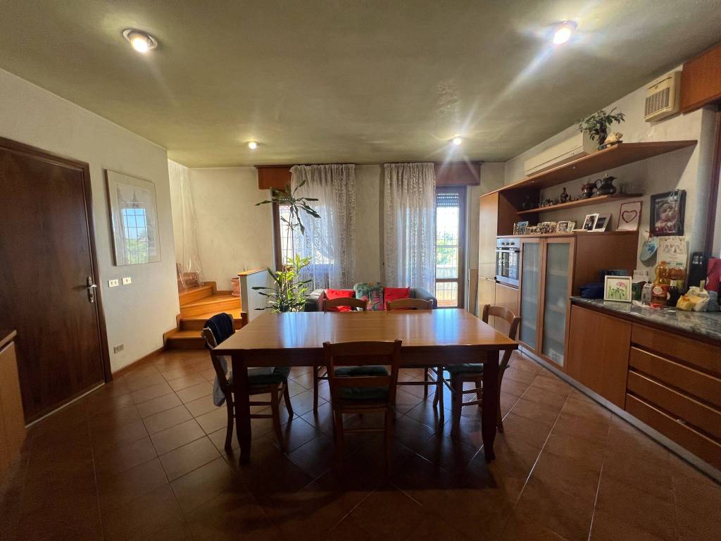 casa indipendente in vendita a Vicenza in zona Laghetto