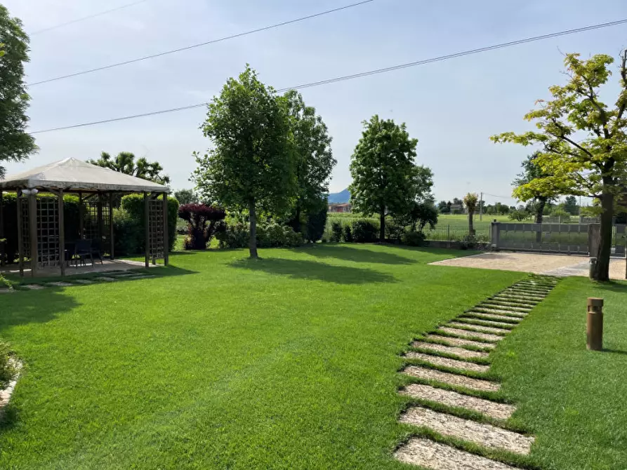 casa indipendente in vendita a Vicenza