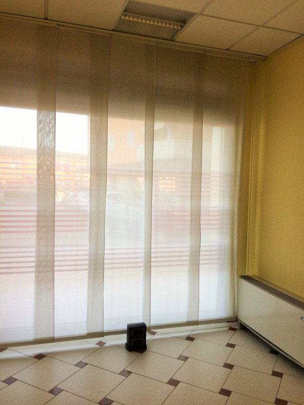 negozio in vendita a Vicenza in zona Bertesina