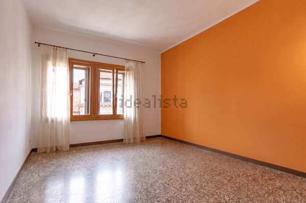 appartamento in vendita a Vicenza in zona Centro Storico