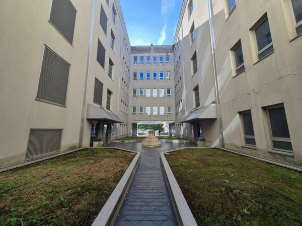 ufficio in vendita a Vicenza in zona San Lazzaro/Pomari