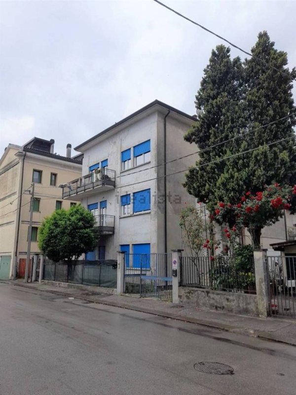 appartamento in vendita a Vicenza in zona San Felice