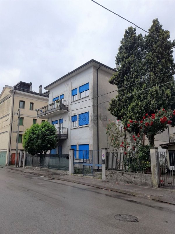 appartamento in vendita a Vicenza in zona San Felice