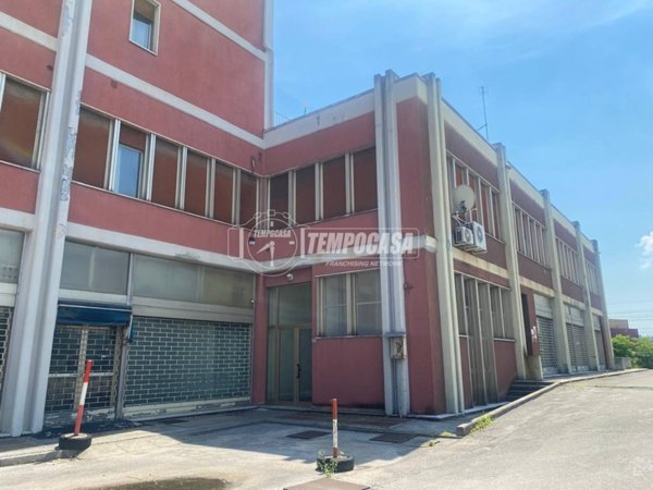 appartamento in vendita a Vicenza in zona San Lazzaro/Pomari