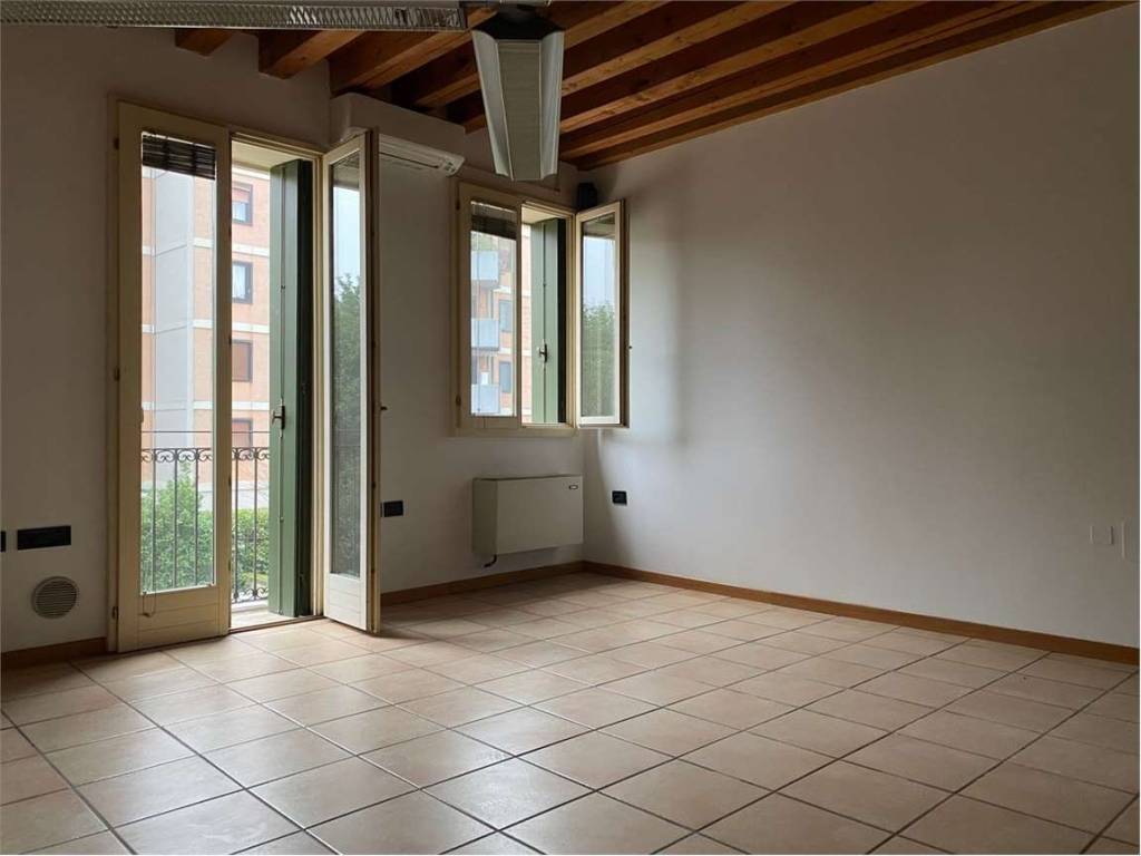 appartamento in vendita a Vicenza in zona San Felice