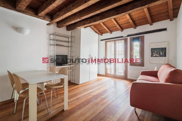 appartamento in vendita a Vicenza in zona Centro Storico