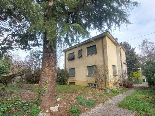casa indipendente in vendita a Vicenza in zona Borgo Berga