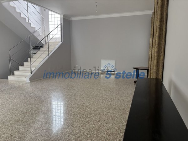 casa indipendente in vendita a Vicenza in zona Centro Storico
