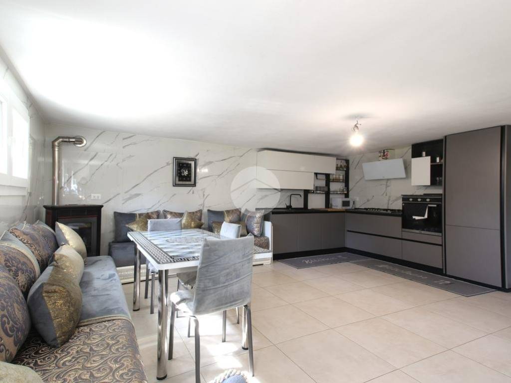 casa indipendente in vendita a Vicenza in zona Anconetta