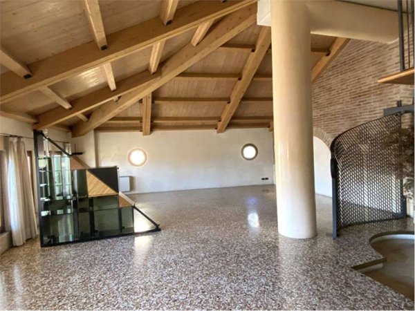 appartamento in vendita a Vicenza in zona Centro Storico