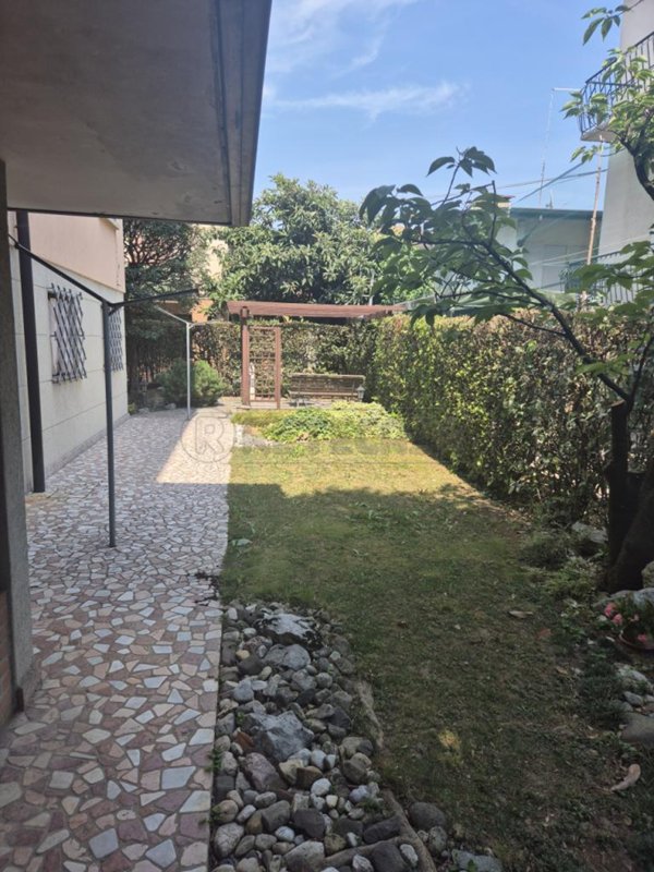 casa indipendente in vendita a Vicenza