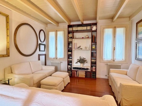 casa indipendente in vendita a Vicenza in zona Pio X