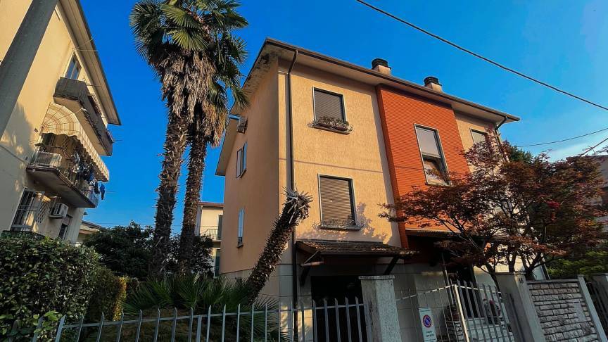casa indipendente in vendita a Vicenza