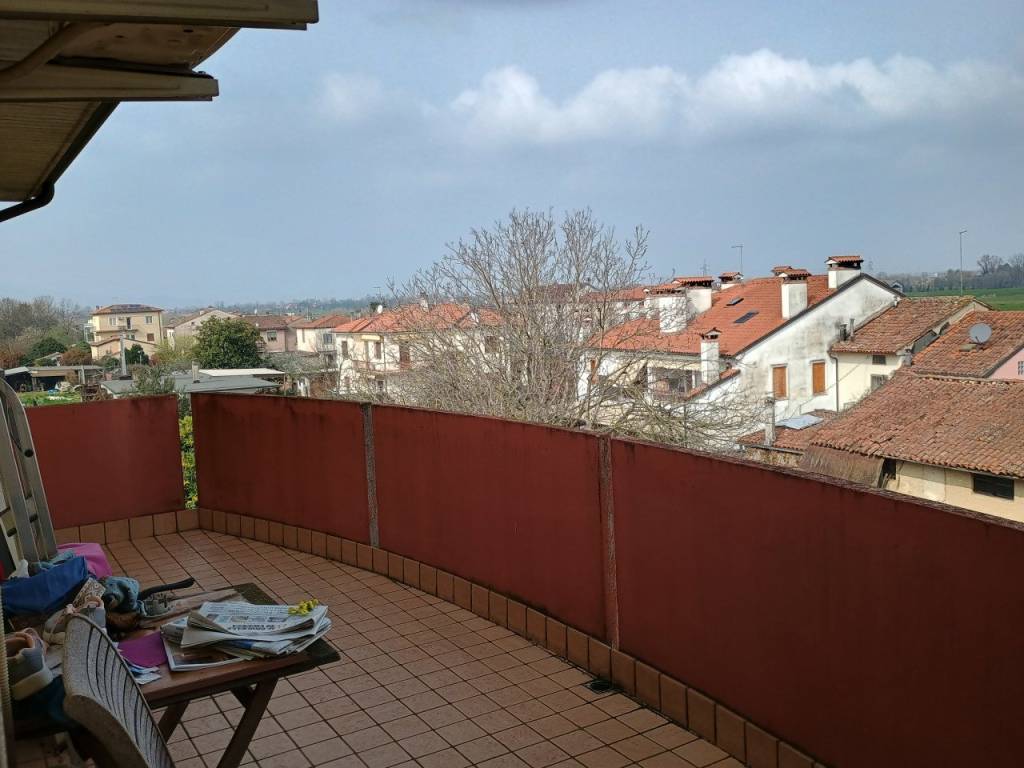 appartamento in vendita a Vicenza in zona San Bortolo/San Paolo