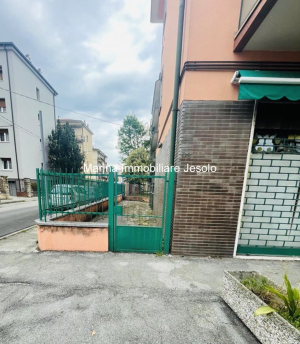 negozio in vendita a Vicenza in zona Centro Storico