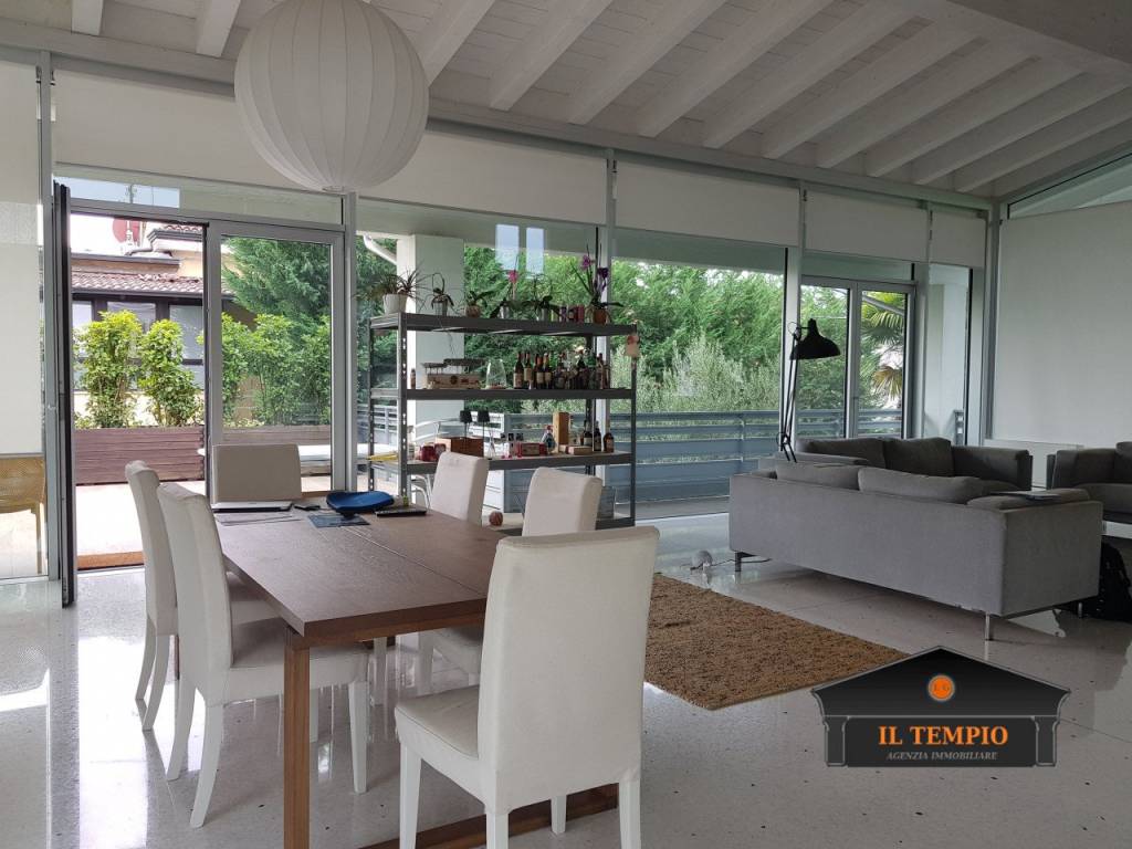 casa indipendente in vendita a Vicenza in zona Ferrovieri