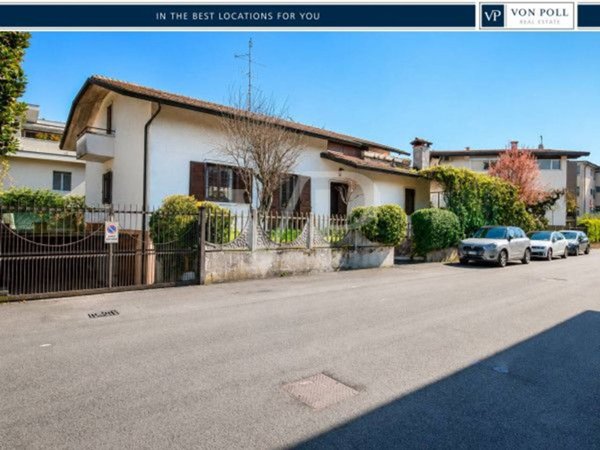 casa indipendente in vendita a Vicenza in zona Cattane