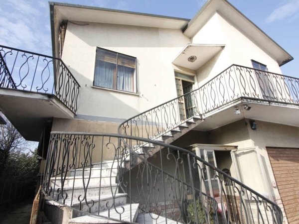 intera palazzina in vendita a Vicenza in zona Centro Storico