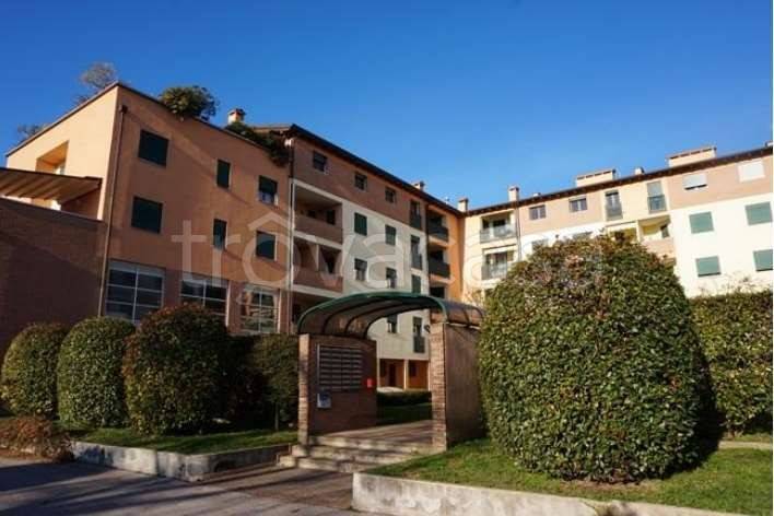 appartamento in vendita a Vicenza in zona Bertesina