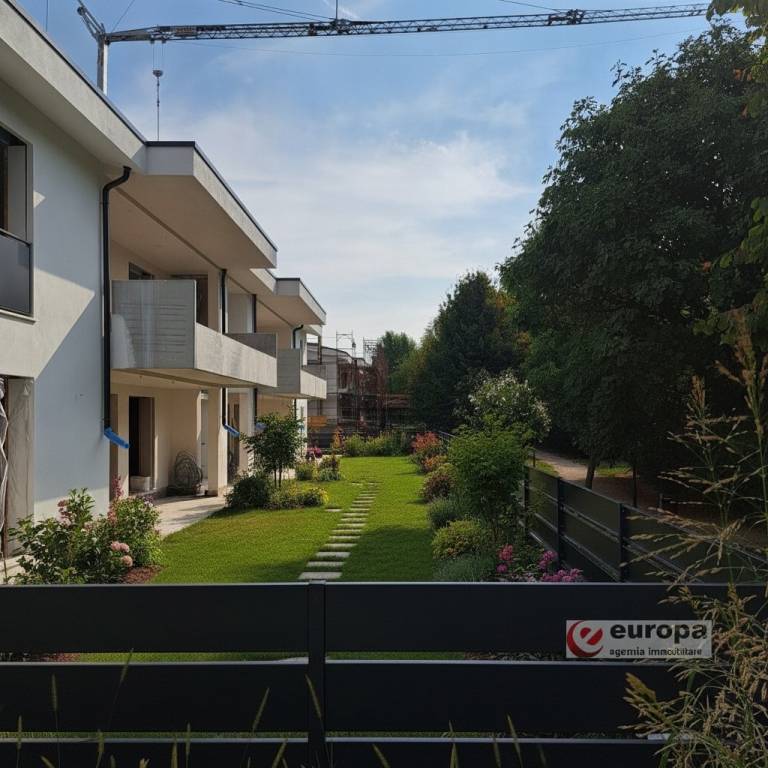 appartamento in vendita a Vicenza in zona Saviabona