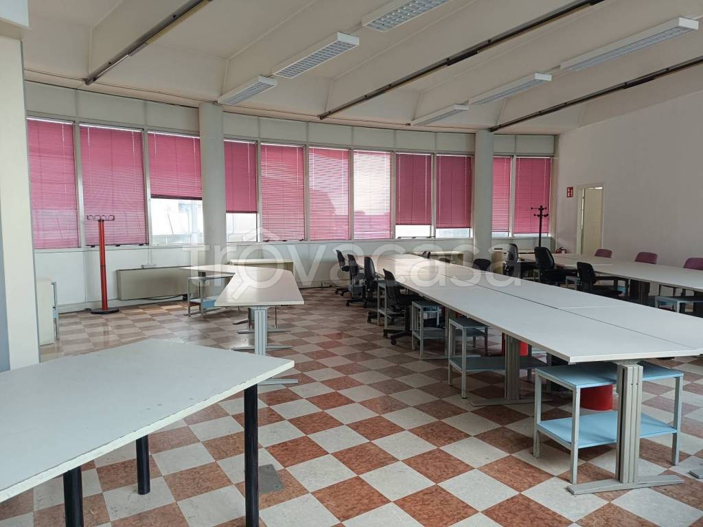 appartamento in vendita a Vicenza in zona San Lazzaro/Pomari