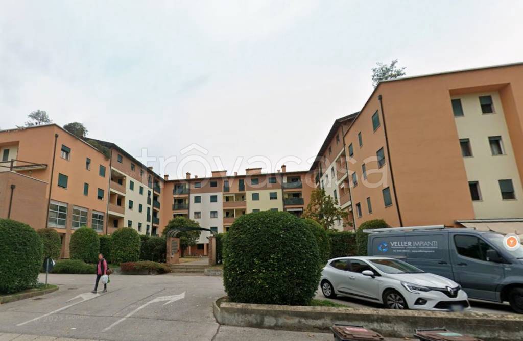 appartamento in vendita a Vicenza in zona Bertesina