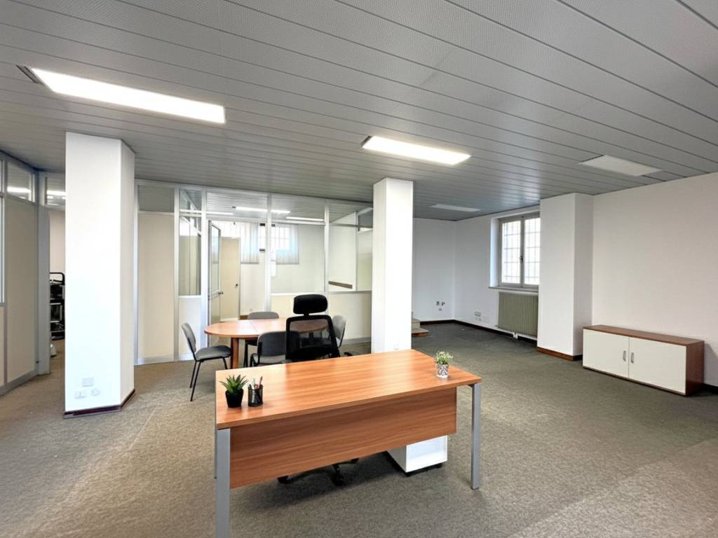 ufficio in vendita a Vicenza in zona San Bortolo/San Paolo
