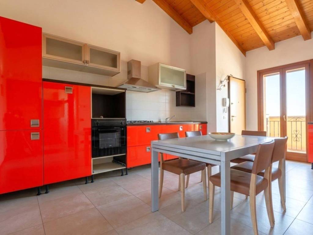 appartamento in vendita a Vicenza in zona Longara