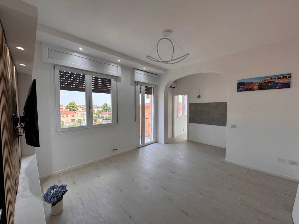 appartamento in vendita a Vicenza in zona Pio X