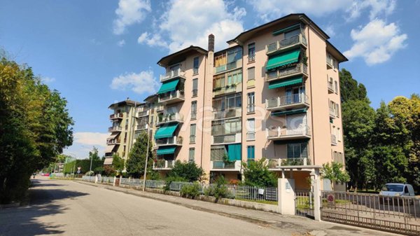 appartamento in vendita a Vicenza in zona Cattane