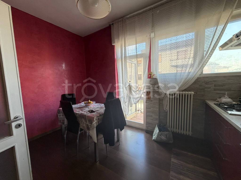 appartamento in vendita a Vicenza in zona Villaggio del Sole