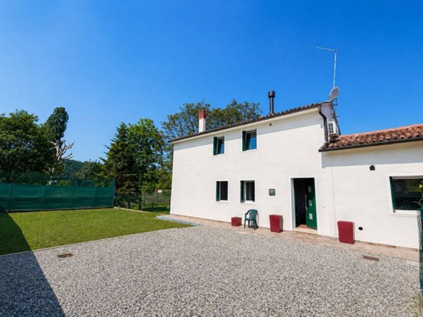 casa indipendente in vendita a Vicenza in zona Borgo Berga