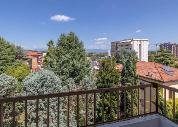 appartamento in vendita a Vicenza in zona San Lazzaro/Pomari