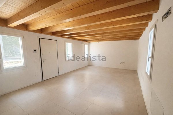 casa indipendente in vendita a Vicenza