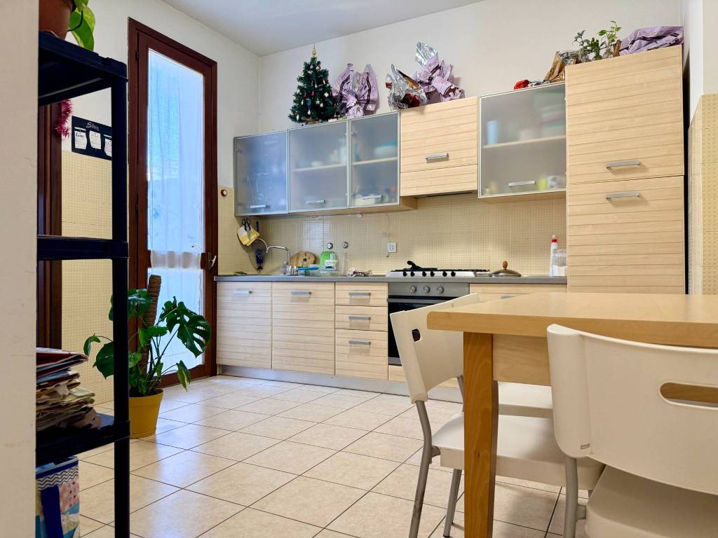 appartamento in vendita a Vicenza in zona San Bortolo/San Paolo