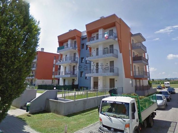 appartamento in vendita a Vicenza in zona Bertesinella