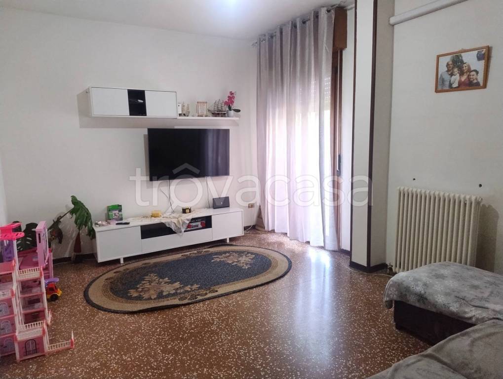 appartamento in vendita a Vicenza in zona San Lazzaro/Pomari