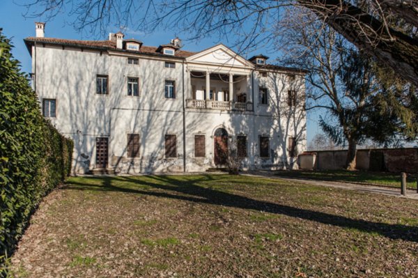 casa indipendente in vendita a Vicenza in zona Debba