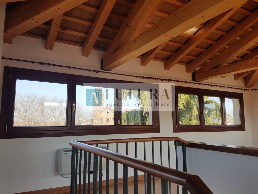 appartamento in vendita a Vicenza in zona Centro Storico