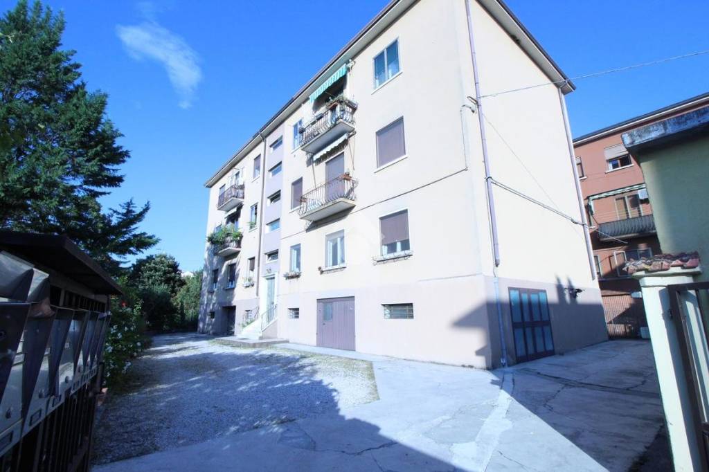 appartamento in vendita a Vicenza in zona Pio X