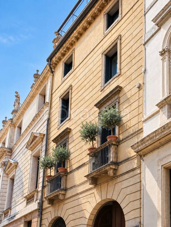 appartamento in vendita a Vicenza in zona Centro Storico