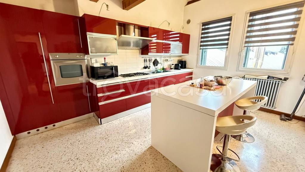 appartamento in vendita a Vicenza in zona San Felice