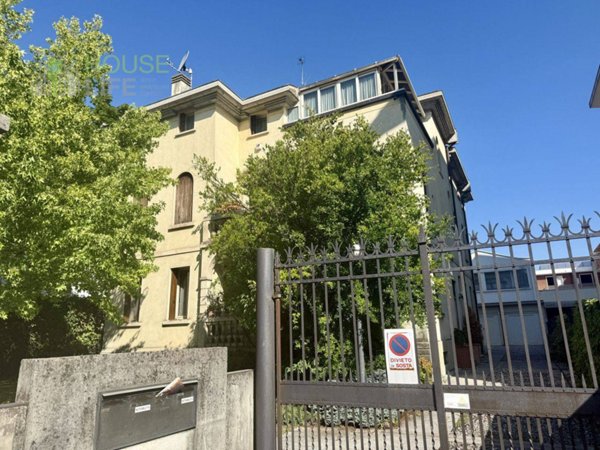 appartamento in vendita a Vicenza in zona San Lazzaro/Pomari