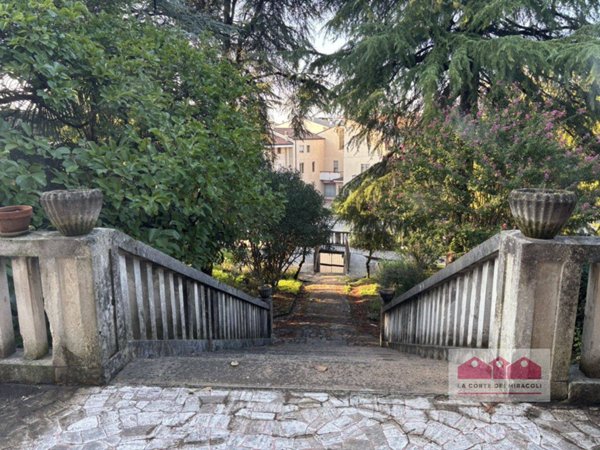 casa indipendente in vendita a Vicenza in zona Ferrovieri