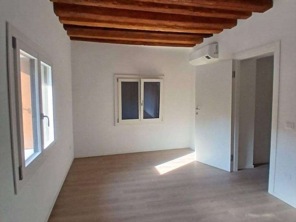 appartamento in vendita a Vicenza in zona Centro Storico