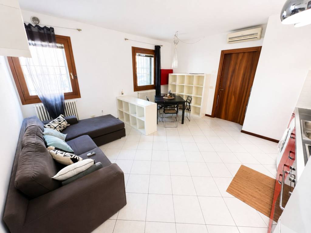 appartamento in vendita a Vicenza in zona San Bortolo/San Paolo