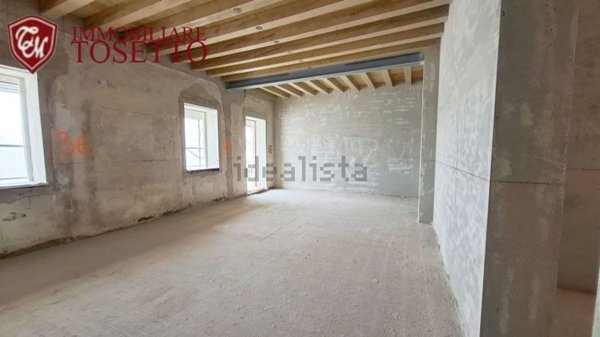 appartamento in vendita a Vicenza in zona Borgo Berga
