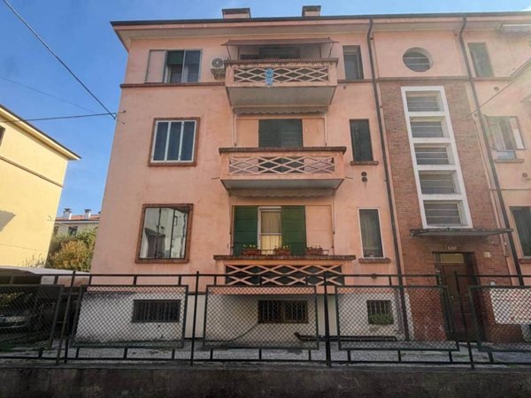 appartamento in vendita a Vicenza in zona Borgo Berga