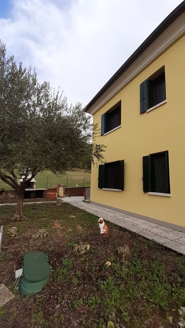 appartamento in vendita a Villaga
