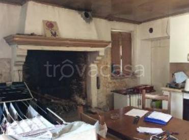 casa indipendente in vendita a Villaga